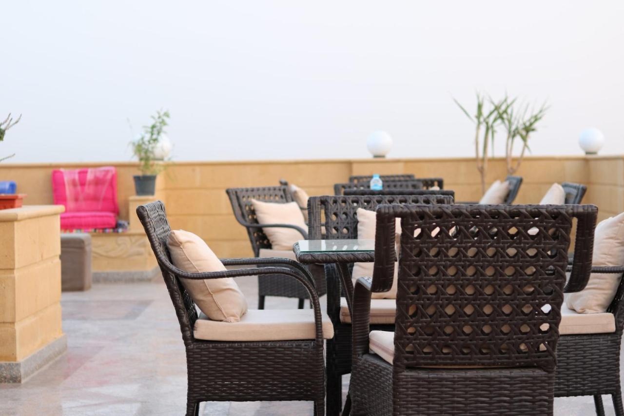Gardenia Pyramids View Inn Nazlet el-Sîsi Eksteriør billede